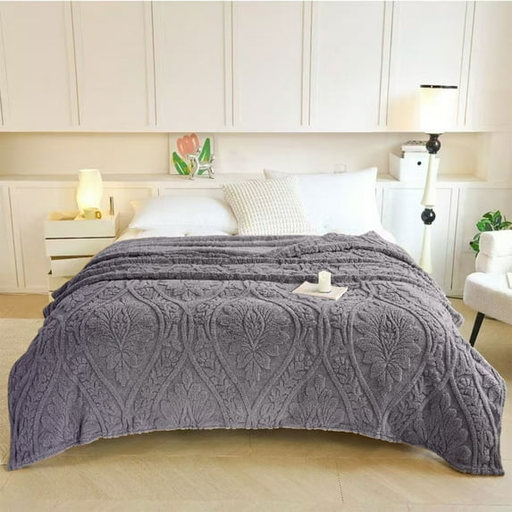 Fleece Throw Blanket for Couch Sofa, 800GSM Soft Warm Blankets, Decorative Lightweight Fleece Blankets for Women Men Gifts, Throws with Stripes for Room Bed Decor, 150x200 cm