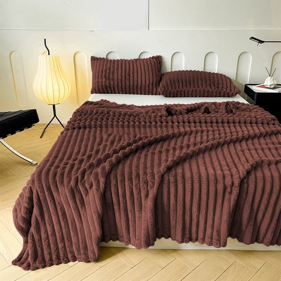 Fleece Throw Blanket Made of Plush Microfiber Material,Warm and Soft Striped Couch Bed Blanket for All Season Use,Cozy Decorative Ribbed Sofa Wrap for Living Room Bedroom and Travel