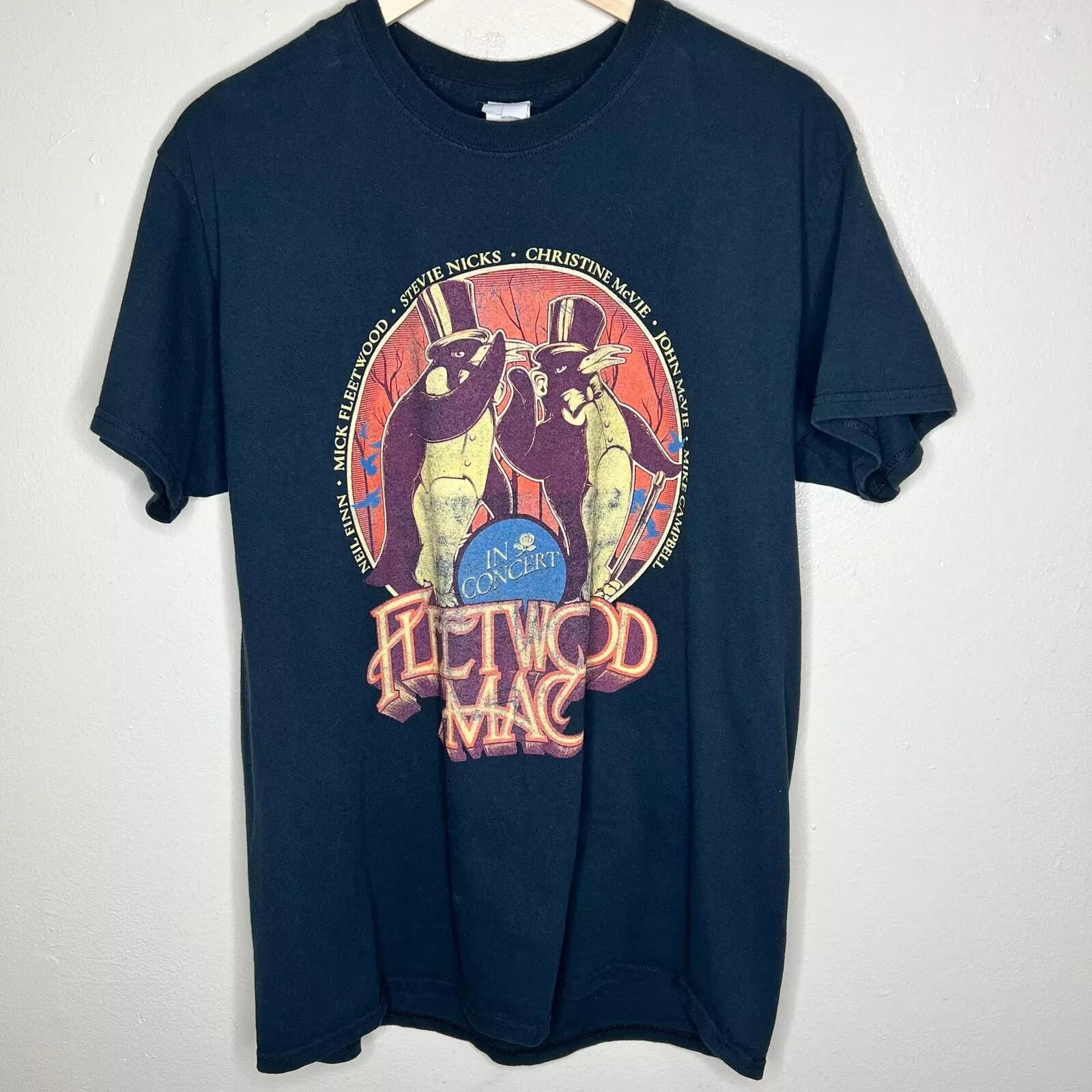 Fleetwood mac 2019 tour t shirts hotsell