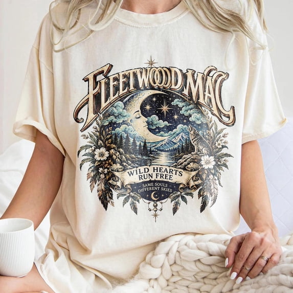 Fleetwood Mac Celestial Crescent Moon Retro 70s Rock Graphic T-Shirt ...