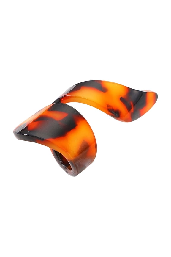Flexible Fit Brown Leopard Pattern Acrylic Geometric Rings Lightweight Comfortable Statement Jewelry Accessory