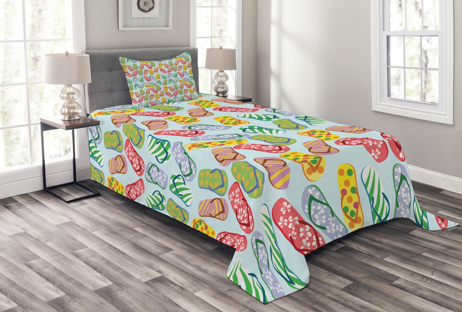 Flip Flop Bedspread, Slippers with Hibiscus Flowers Palm Tree Leaves