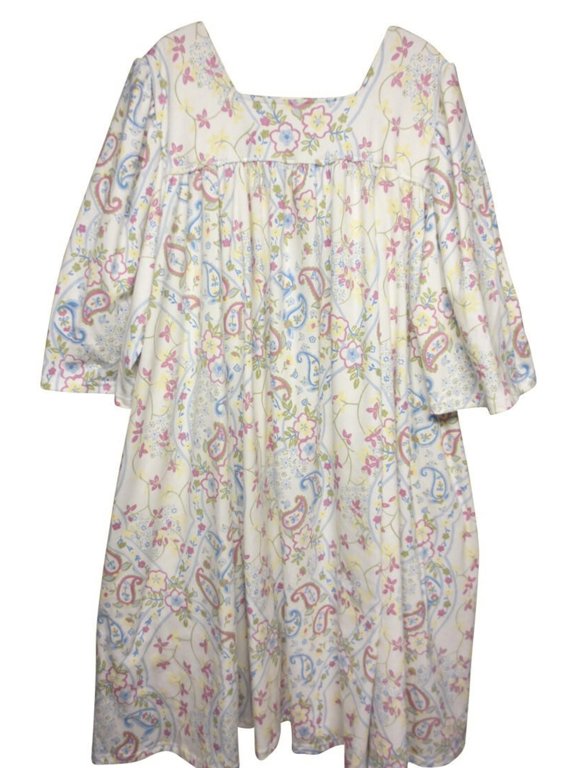 Float Loose Style Dress, Paisley-One Size Fits All