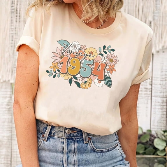 Floral 70Th Birthday Shirt, Vintage 1954 Shirt, 70Th Woman Birthday Tee, Chapter 70 Shirt, Flowers Birthday, Full Size S-5XL