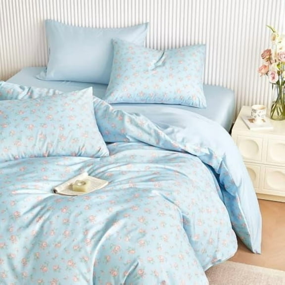 - Floral Comforter Set, Coquette Cottagecore Aesthetic Flower Shabby Chic Pattern for Women Teen Girls, Soft Lightweight Bedding, 3 Pieces, Blue Pink, Queen Size