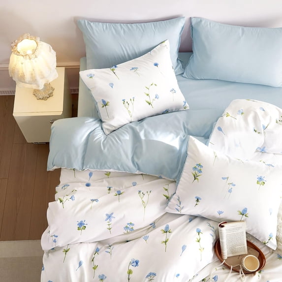 Floral Comforter Set Cottagecore Aesthetic Watercolor Tiny Flowers and Leaves Soft Lightweight Bedding for Teen Girls Women 3 Pieces Blue Twin/Twin XL Size