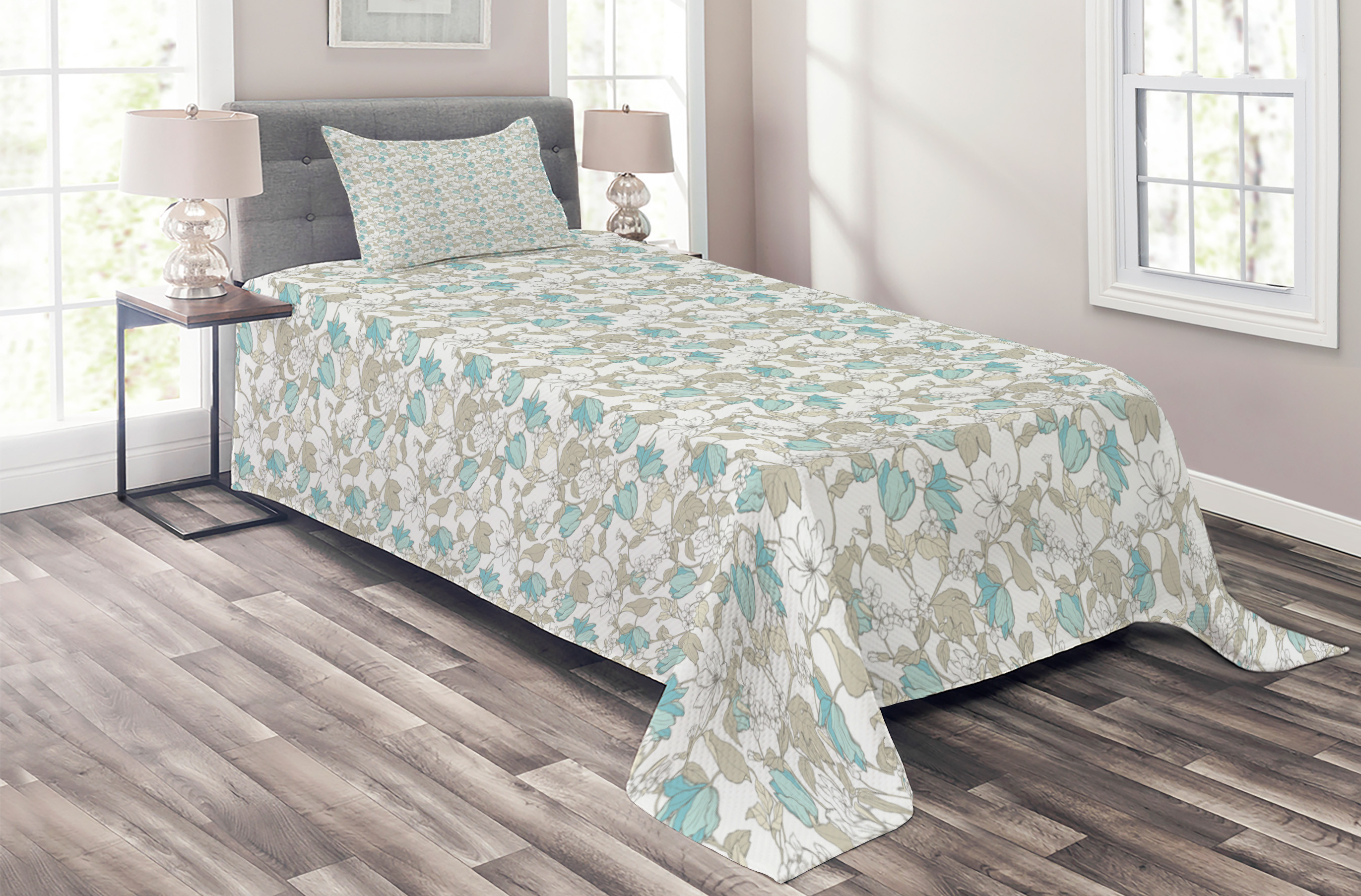 Floral Coverlet, Soft Tone Hand Drawn Like White Flowers Pointy Petals
