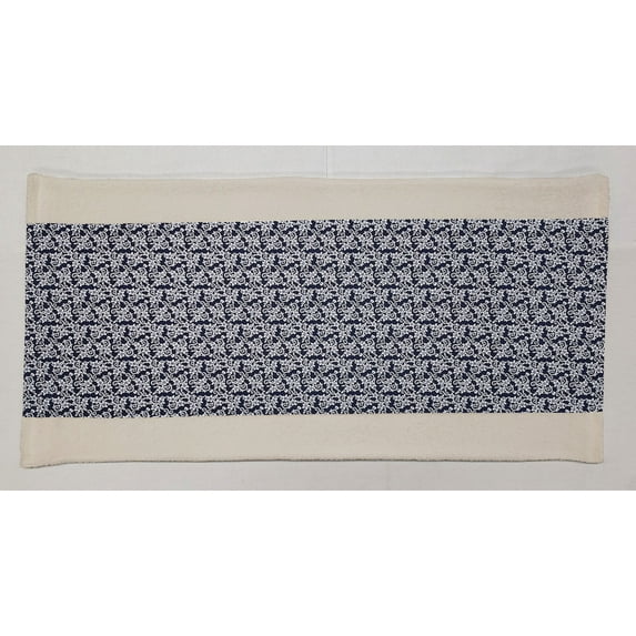 Floral Damask Terrycloth Bathmat by Penny's Needful Things (Terrycloth Color: Off White) (Navy Blue)