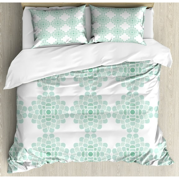 Floral Duvet Cover Set, Abstract Horizontal Lines Geometric Bold Thin Stripes Ocean Themed Illustration, Decorative 3 Piece Bedding Set with 2 Pillow Shams, King Size, Seafoam White, by Ambesonne