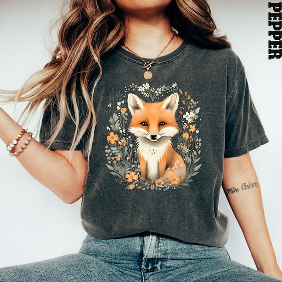 Floral Fox Graphic Nature Inspired Animal Art Soft Botanical Aesthetic Casual Style Comfort Colors Unisex Cotton T-Shirt, Size S-3XL