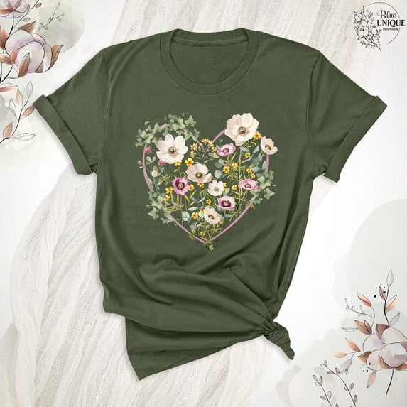 Floral Heart Flower Women T-Shirt, Wildflower Shirt, Floral Heart Graphic Tee, Cute Boho Flower Shirt, Vintage Flowers Shirt, Wildflower Tee, Full Size S-5XL