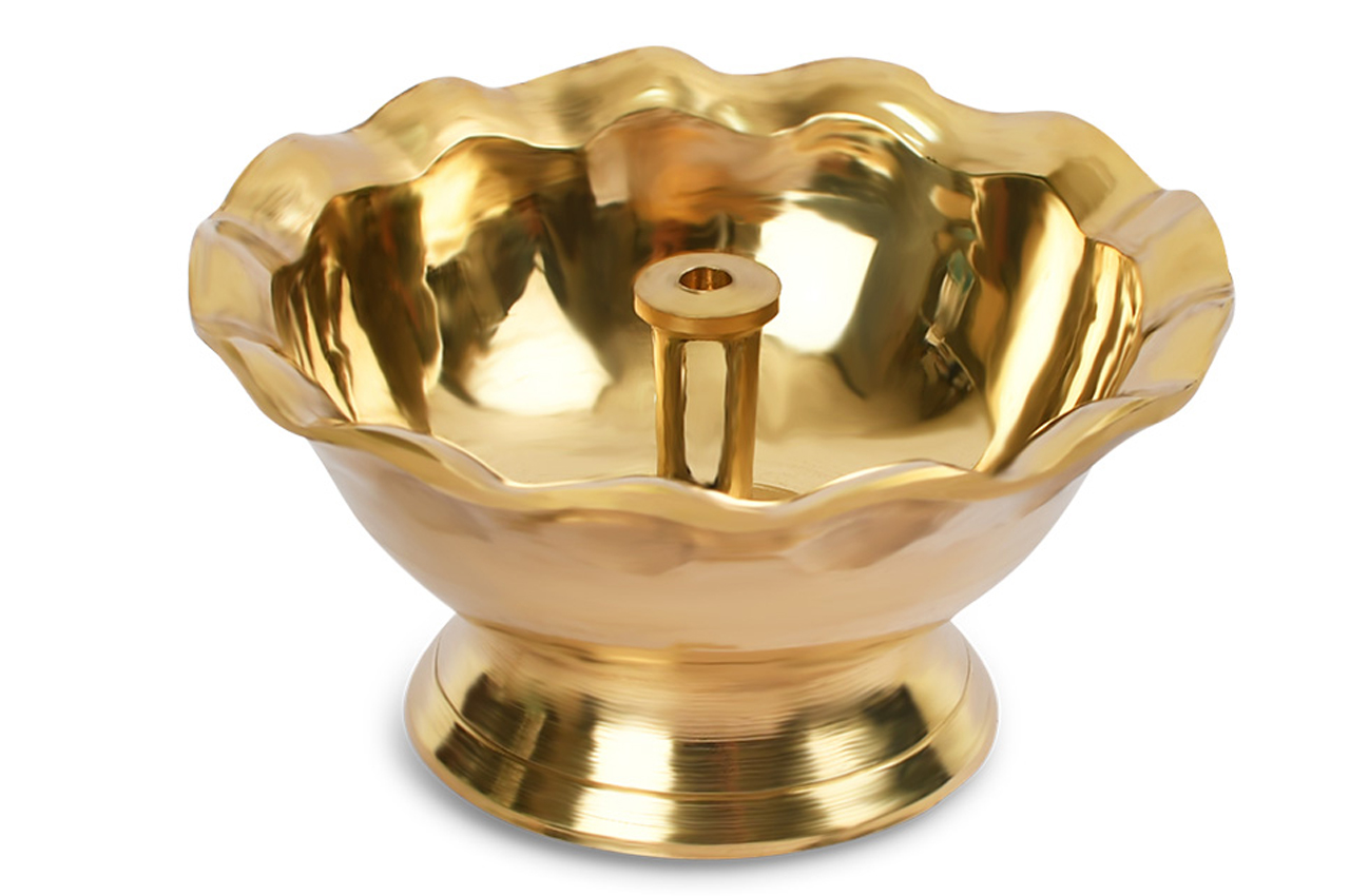 Floral Oil Lamp in Brass