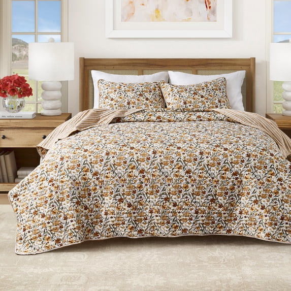Floral Quilt Set - Lightweight, Soft, All-Season - 2-Piece Reversible Spring Bedding Set (Twin / Twin XL, Golden Meadow)