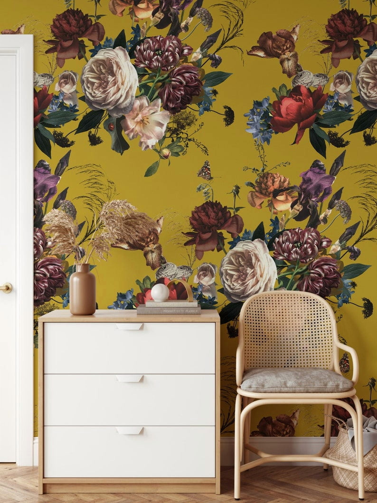 Floral Renaissance Wallpaper