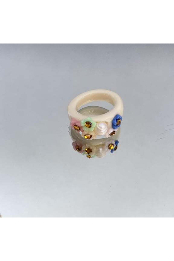 Floral Resin Ring With Pink Zircon Accent For Women