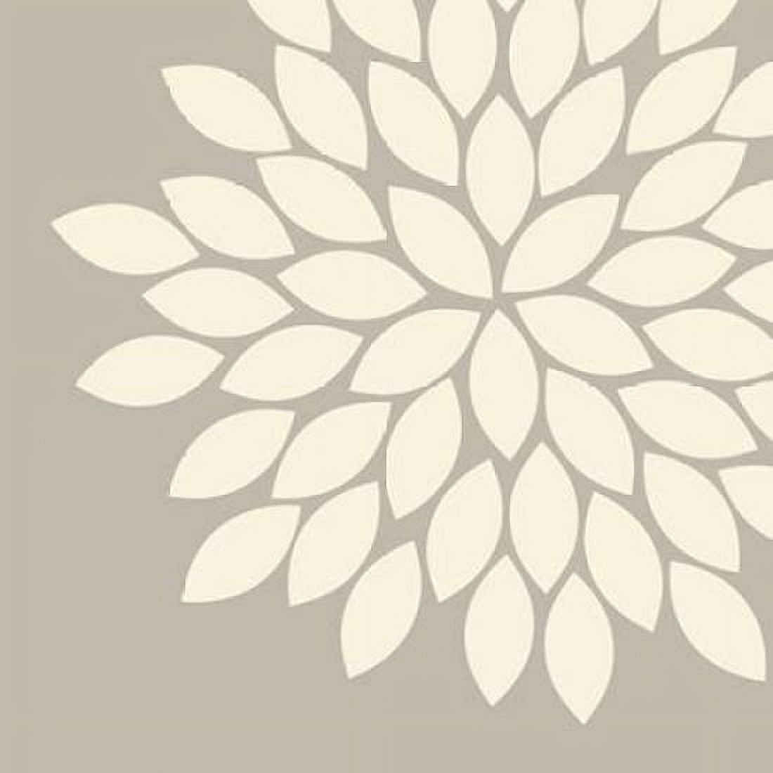 Flower Burst III Canvas Art - Tamara Robinson (24 x 24)