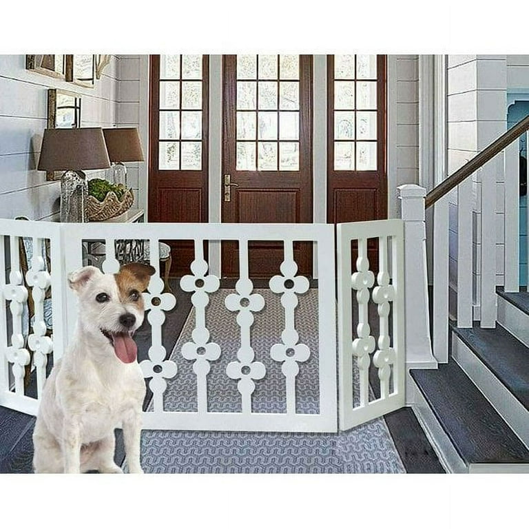 Decorative pet clearance gate