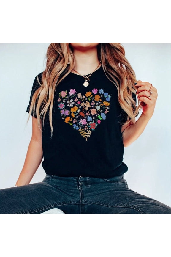 Flower Heart Shirt, Boho shirt, wildflower TShirt, Wild flower Sunflower T-shirt, Valentine Heart, Boho Floral Tee, Cottagecore Mom All Size S-5Xl