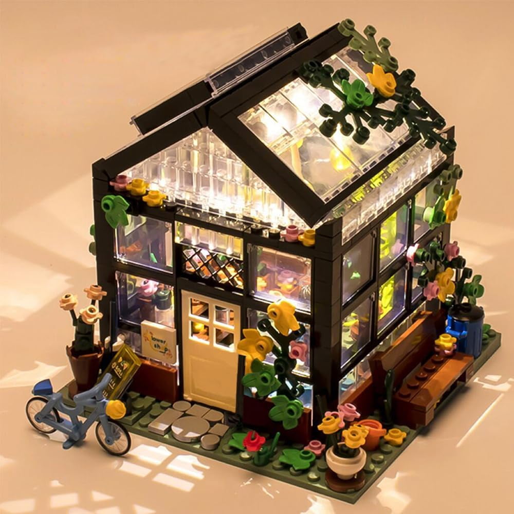 Flower House Building Set, Create Cozy House Toy Set Model Building Kit, Friends House with LED Lights Warmth Building Blocks Set, Friends House Sets for Girls Boys 6-12 (579 Pcs)
