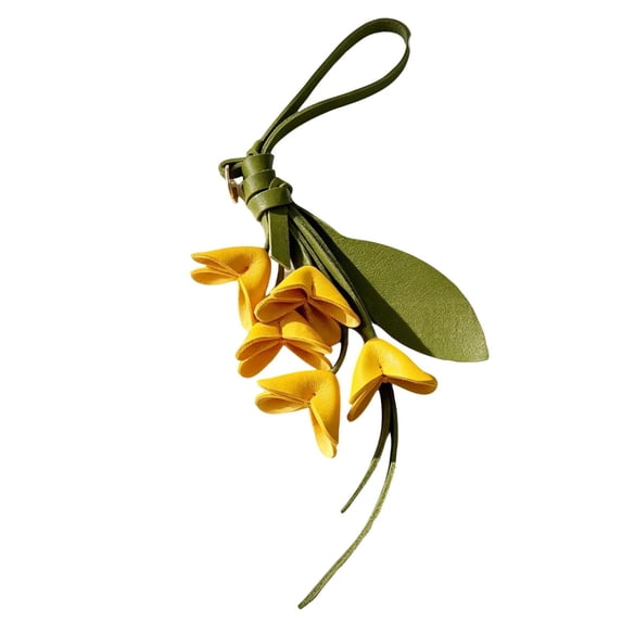 Flower Keychain Faux Leather Yellow Flower Design 1 Piece Delicate Bag Charm for Handbag Accessory Spring Decor for Daily Use and Gifting