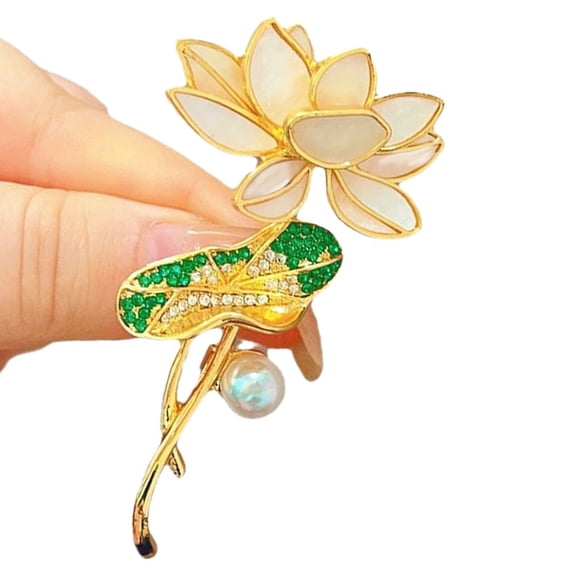 Flower Leaf Brooch Crafted Floral Jewelry Women Present Clothing Accessory Stylish Flower Pin for Coats Cardigans