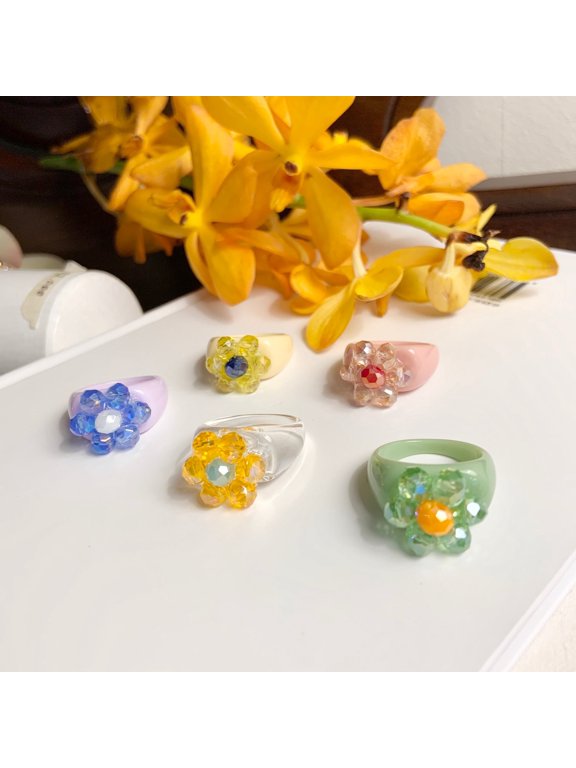 Flower Resin Statement Ring
