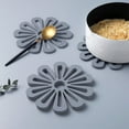 thumbnail image 1 of Flower Shaped Hot Pad Coaster Trivet Placemat for Dining Table Kitchen Office Use 1-Piece, 1 of 6