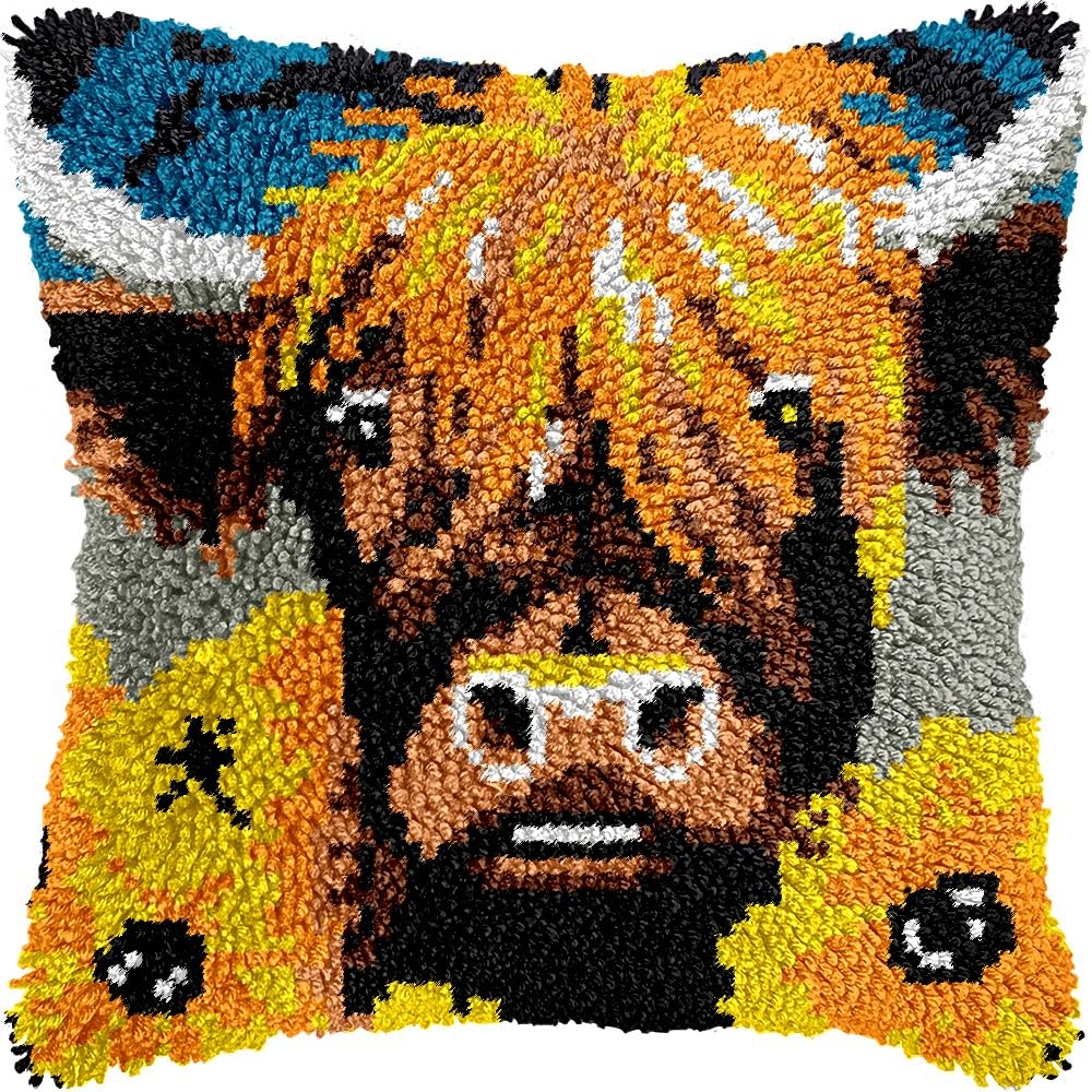 Flowers Highland Cow Latch Hook Pillow Kits for DIY Handmade Throw Pillow Cushion Embroidery Latch Hooking Pillowcase Kits with Preprinted Canvas Crochet Yarn Kits 17''X 17''(g25)