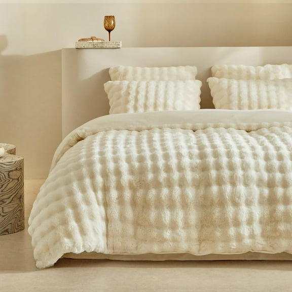 Fluffy Faux Fur Duvet Cover King Size - 3 Pcs Ultra Soft & Warm Flannel Fuzzy Comforter Cover Set, Beige Bedding Set with 1 Duvet Cover + 2 Pillowcases, Skin-Friendly & Breathable for All Seasons