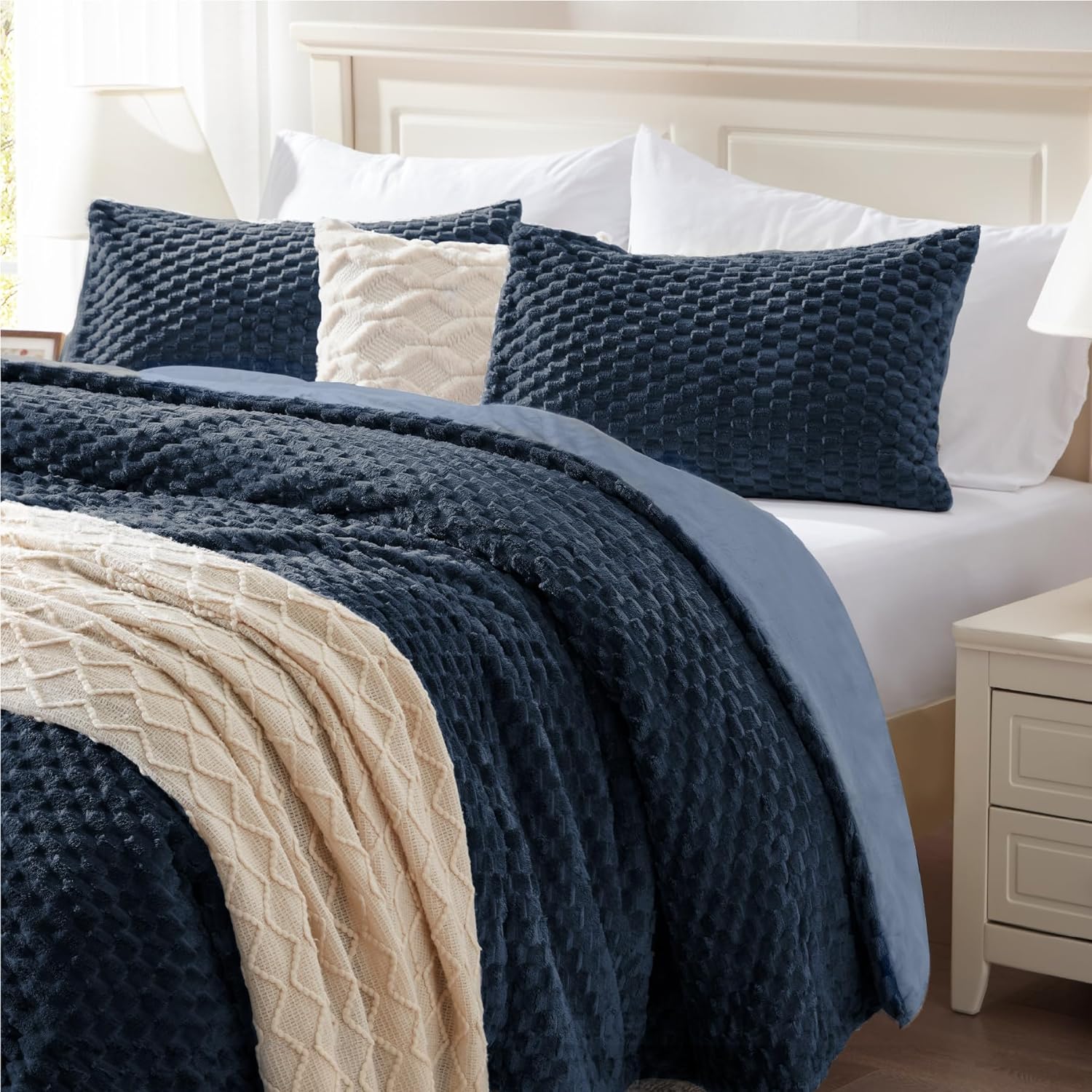 Fluffy Queen Comforter Set Navy Blue Fleece Soft Comforter for Queen