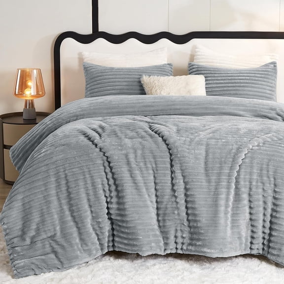 Fluffy Queen Comforter Set - Super Soft Faux Fur Comforter Queen Size, Winter Warm Fleece Bedding Set, 3 Pieces Plush Fuzzy Bed Set (1 Shaggy Comforter, 2 Pillowcases)