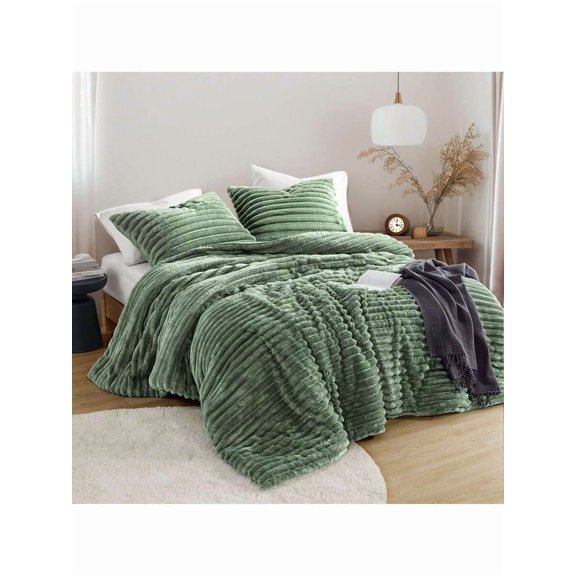 Fluffy Ribbed Cord-Textured Comforter Set, 300 GSM Plush Weighted & Durable, All-Season Bedding for Twin to California King, Modern Home Decor & Holiday Gift