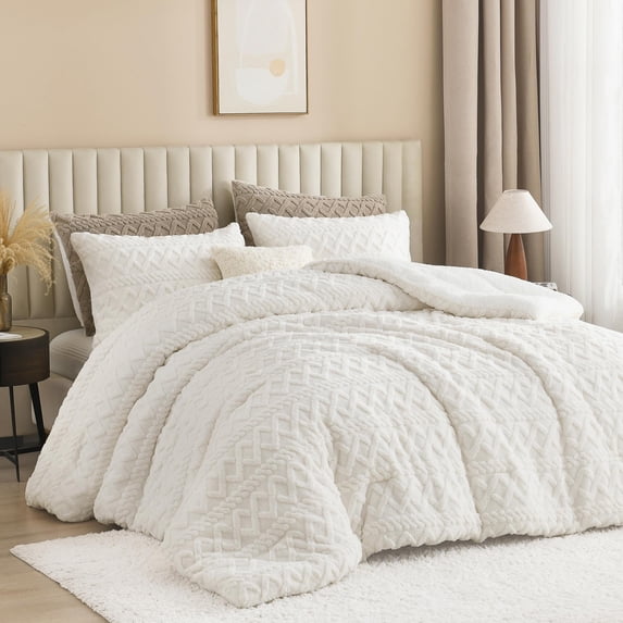 Fluffy Sherpa King Comforter Set, Super Soft Beige Fleece Warm Bedding for Winter, Luxury Jacquard Boho Thick Plush Bed Set 3 Pieces Including Comforter and Pillowcases