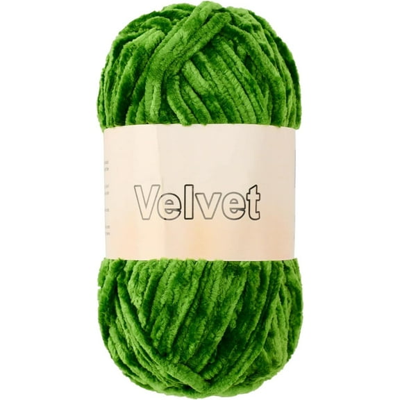 Fluffy Velvet Yarn for Crocheting, Chunky Chenille Blanket Yarn for Crocheting, Soft Fuzzy Puzzle Yarn for Knitting, 100g/3.53oz Bulky Thick Amigurumi Crochet Yarn（Green）