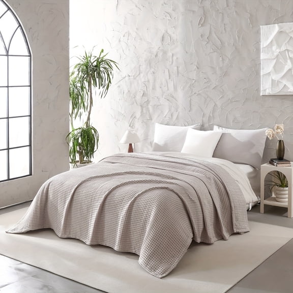 Fluffy Waffle Chenille Bed Blanket - Queen/King Size All Seasons Machine Washable Gift