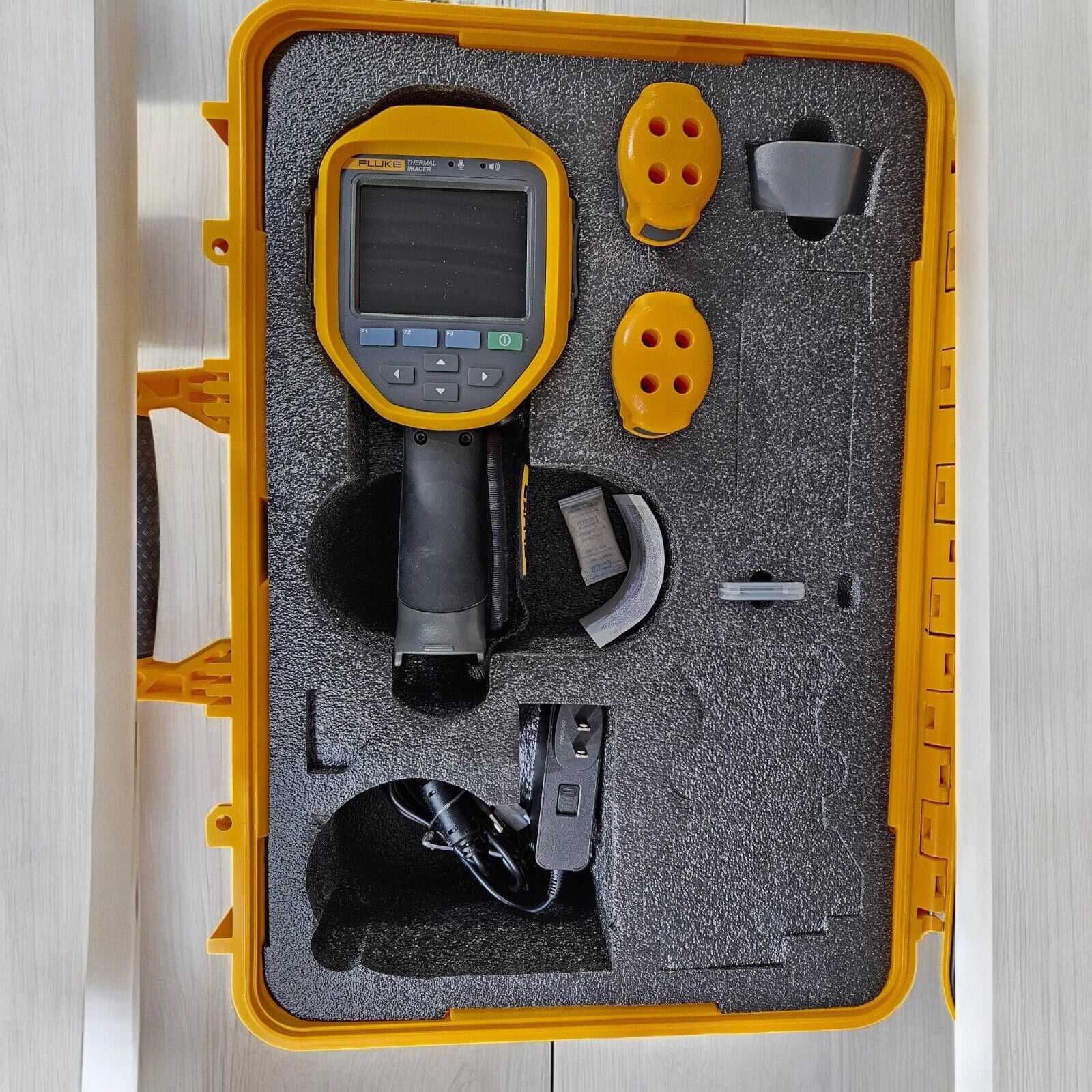 Fluke Ti480 PRO Infrared Camera