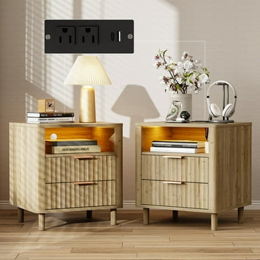 KAMOMA Fluted Night Stand Set of 2 with Charging Station, 18" Wide Bedside Table with 2 Drawers, Modern Wood Nightstand with Open Shelf, Side Table for Bedroom Living Room Office, Oak