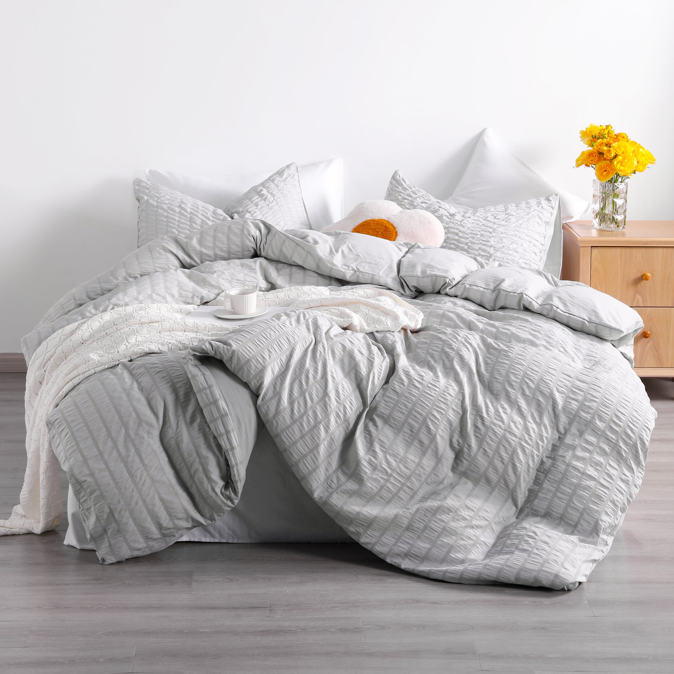 Flxxie Seersucker Textured Duvet Cover Pillow Sham Set with Corner Ties, Twin, Light Gray, 2-Pieces