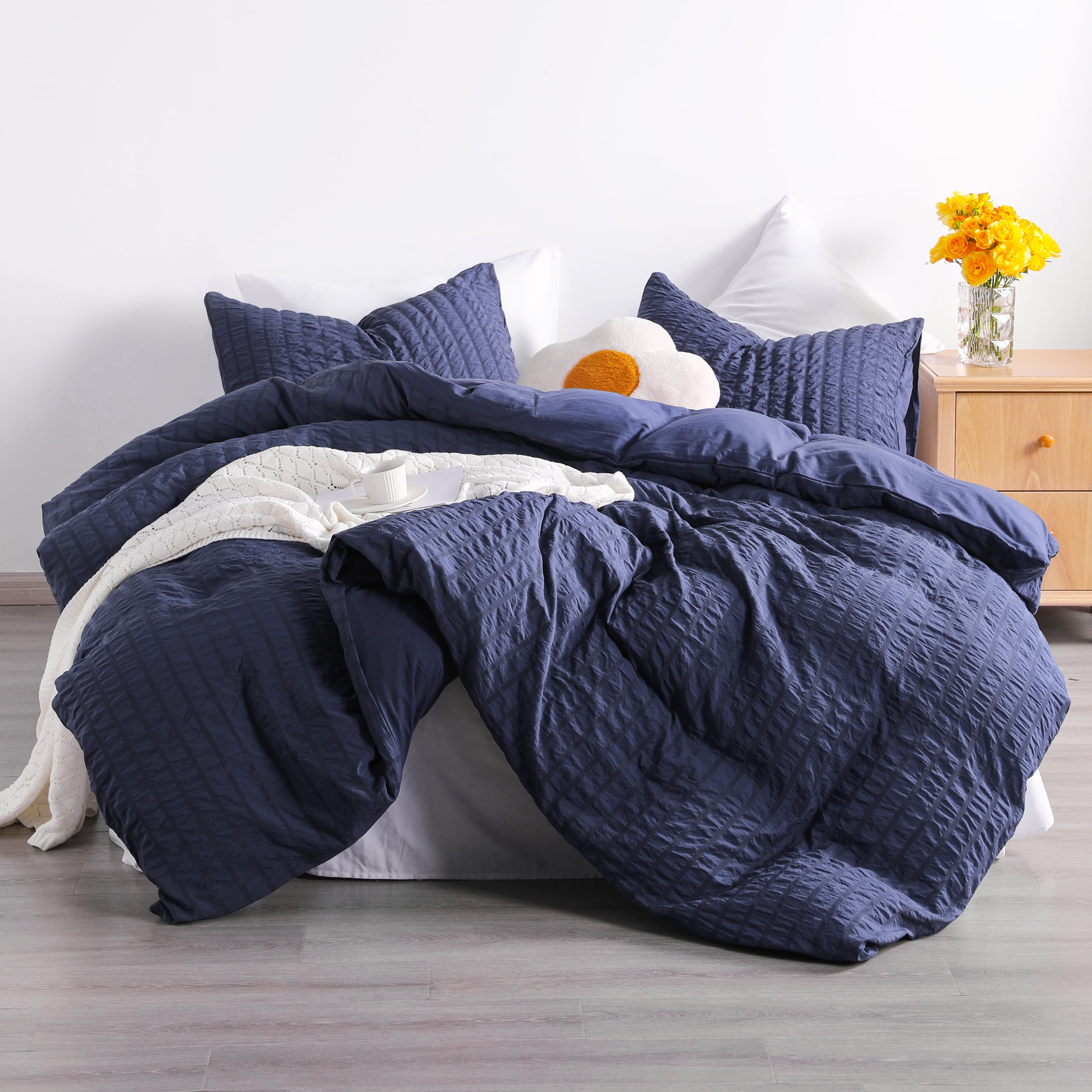 Flxxie Seersucker Textured Duvet Cover Pillow Sham Set with Corner Ties, Twin, Navy Blue, 2-Pieces