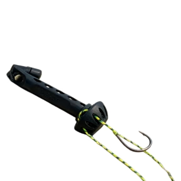 Fly Fishing Magnetic Fly Threader, Fishing Accessory to Easily Rig Small Flies & Tippet on Water, Make Fly Tying Simpler, Works with Most Hooks, tippets, and Fly Styles