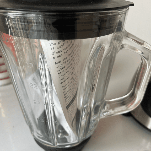 Flybee 48oz BPA-Free Plastic Manual Juicing Jar with Lid, Food-Safe, Leak-Proof