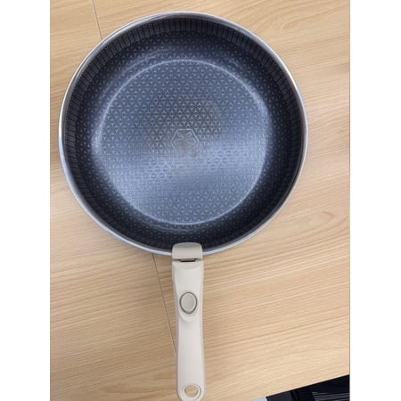 Flybee 8-Inch Tri-Ply Stainless Steel Hybrid Non-Stick Fry Pan, Etched Interior, Cool Touch Handle, Induction Compatible Oven Safe Cookware