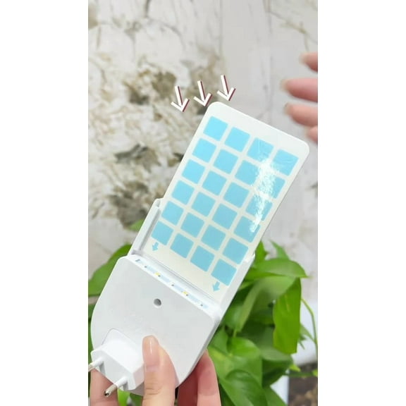 Flying Trap Indoor, Fruit Fly Traps for Indoors with 5 Glue Cards, Safe and Effective Traps for House Indoor, Fly Traps Indoor for Home, Insect Traps white Australian standard plug