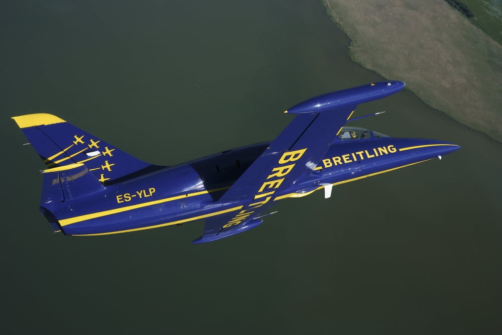 Flying with the Aero L-39 Albatros of the Breitling Jet Team Canvas Art - Daniel KarlssonStocktrek Images (35 x 24)