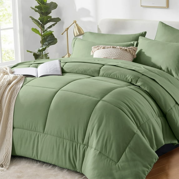 Flymme 7 Pieces Full Size Comforter Set Green Bed in a Bag Full Bedding Sets Modern Soft Microfiber Quilted Warm Bed Sets Bedroom Decor