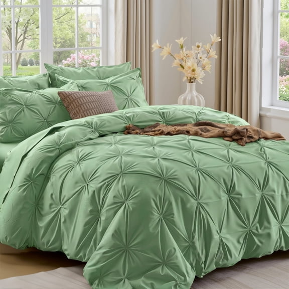 Flymme Queen Comforter Set with Sheets 7 Pieces Bed in a Bag Queen Size Bed Set Soft Microfiber Pinch Pleat Green Bedding Set for All Season