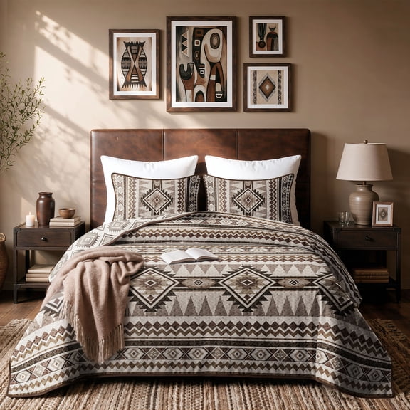 Flymme Reversible Brown Boho King/Cal King Quilt Set, 3-Piece Bohemian Aztec Microfiber Bedspread, Soft Lightweight All-Season Coverlet (1 Quilt, 2 Shams)