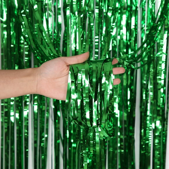 Foil Fringe Green Backdrop | Green Fringe Curtains Party Decorations, St Patricks Day Decorations | Green Streamers Party Decorations, Jungle Party Decorations