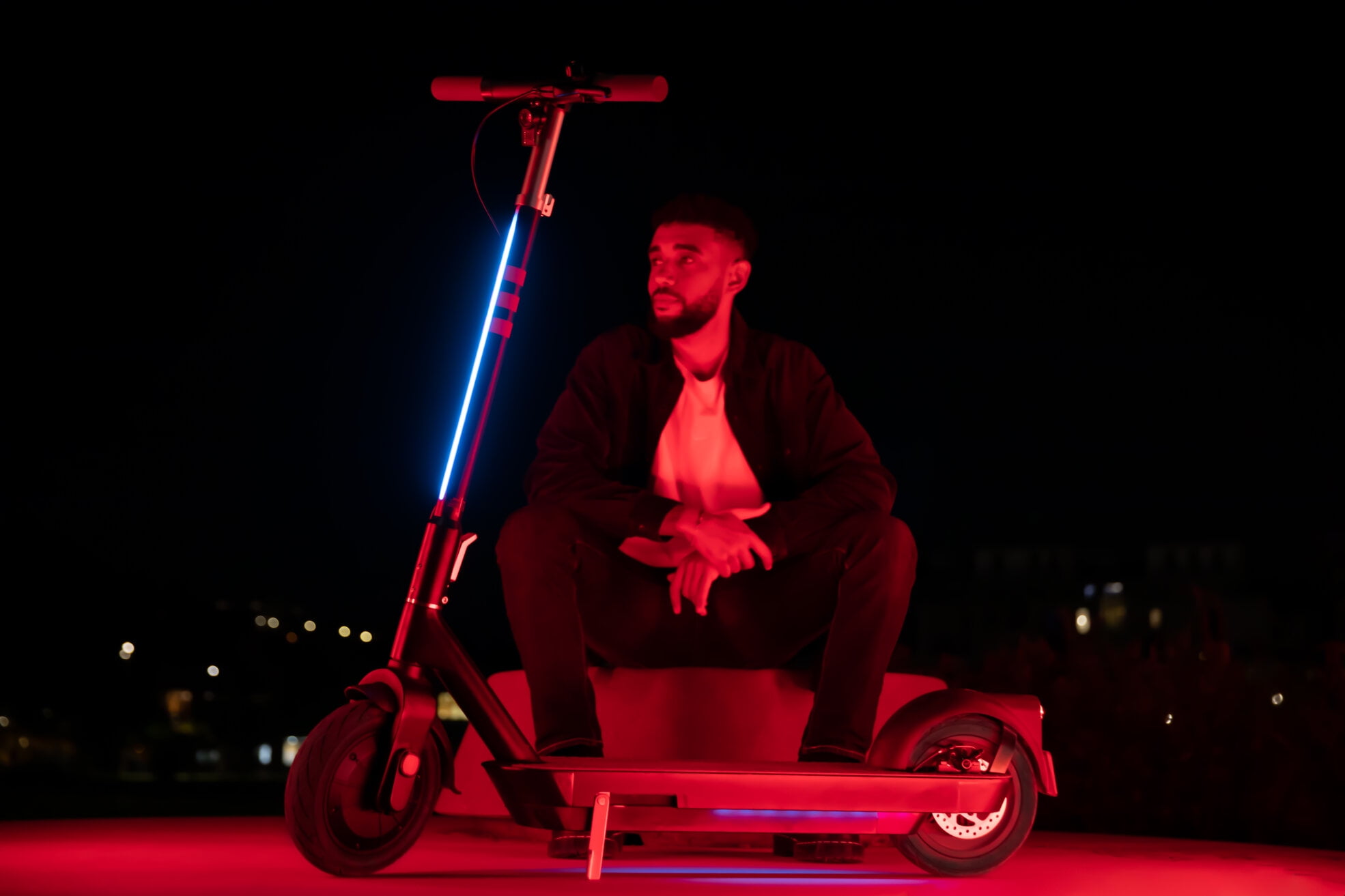 Foldable Electric Scooter, E-Scooter with One-Click Folding System/LED Safety Light Bars/10-In High-Elastic Vacuum Tires/Aluminum Frame, 50 Miles Long Range, Black