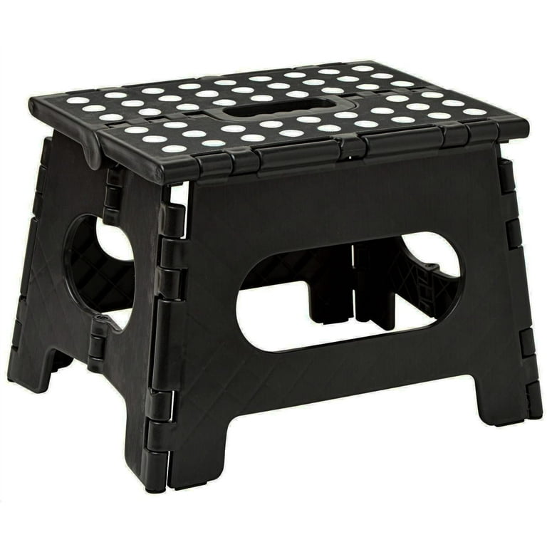 Plastic hop up discount stool